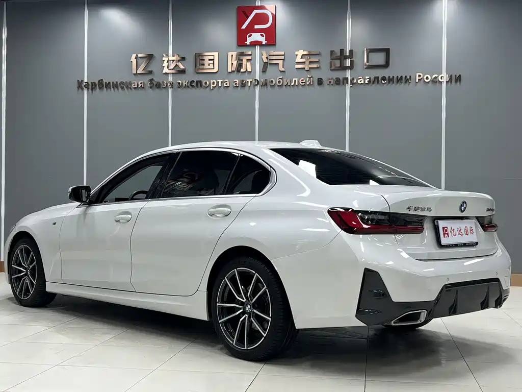 BMW 3 Series 2022