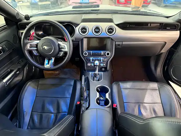 Ford Mustang 2020