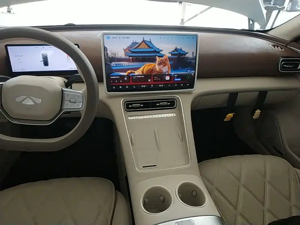Chery Fengyun A9L 2025 — фото 13