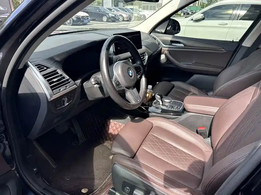 BMW X3 2022 — фото 10
