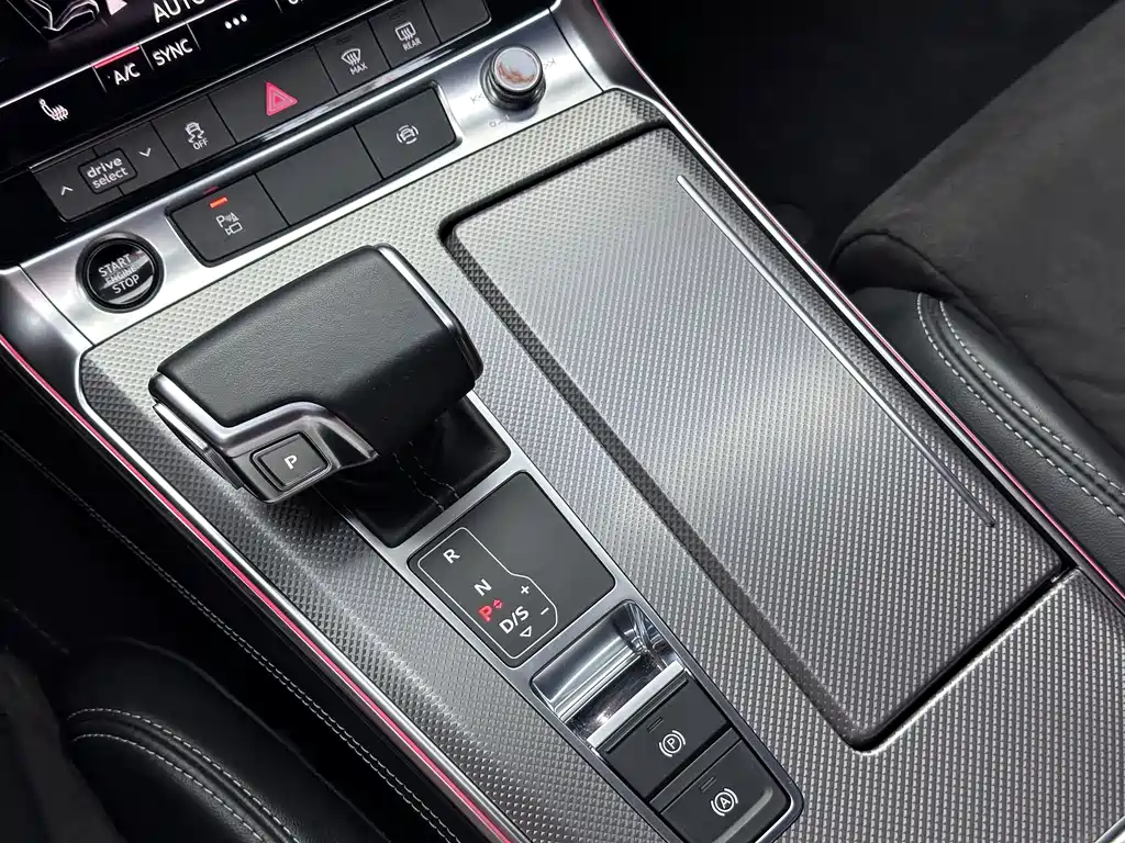 Audi A6L 2022 — фото 22