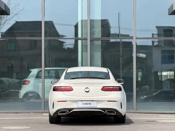 Mercedes-Benz E-Class 2021