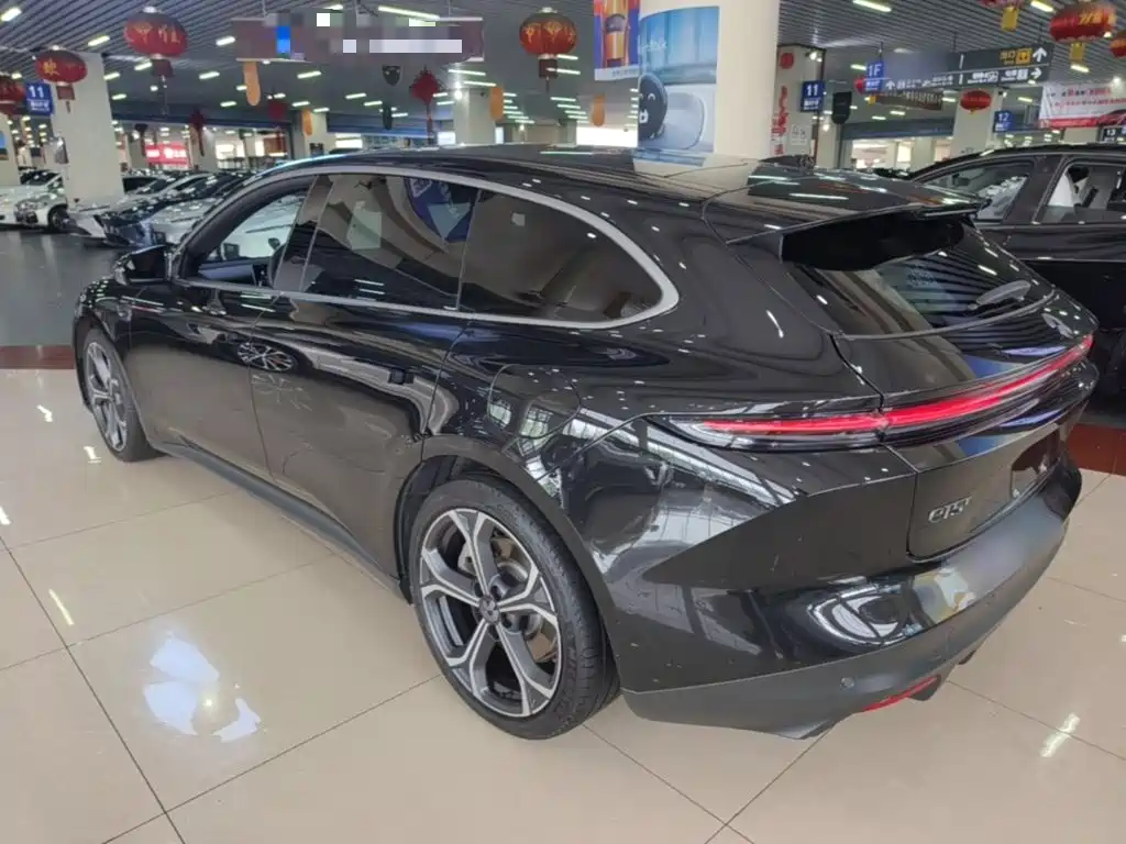 NIO ET5T 2024