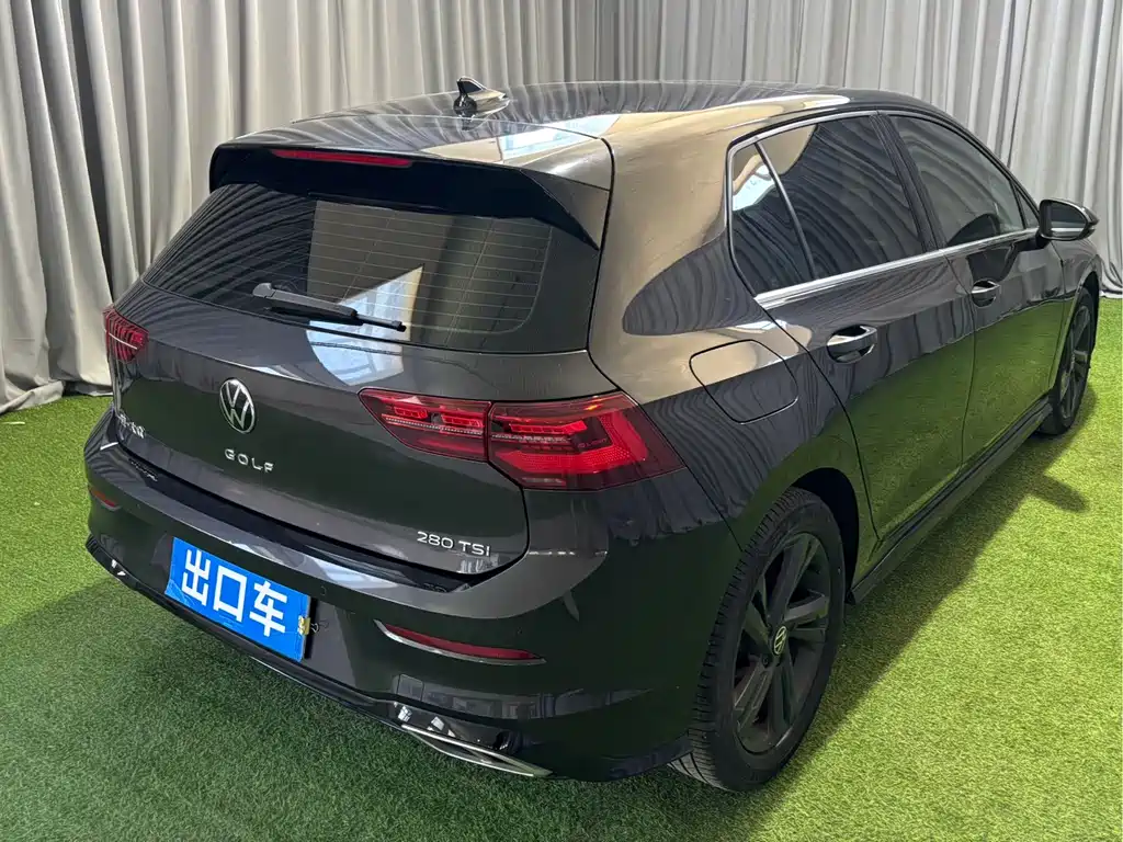 Volkswagen Golf 2022
