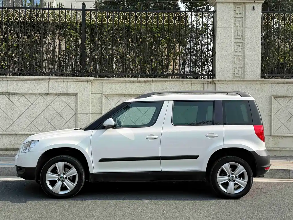 Skoda Yeti 2014 — фото 3