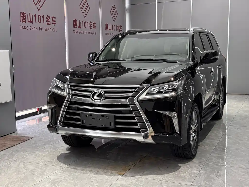 Lexus LX 2017 — фото 2