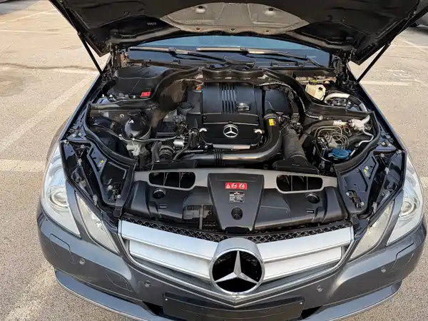 Mercedes-Benz E-Class 2010