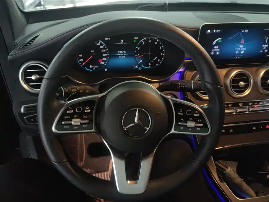 Mercedes-Benz GLC 2021 — фото 15