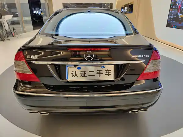 Mercedes-Benz E-Class 2008