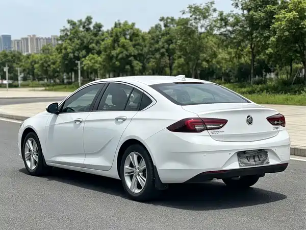 Buick Regal 2018