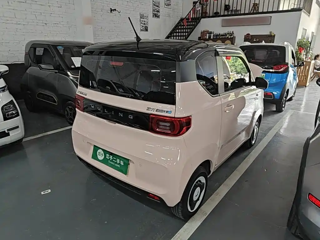 Wuling MINIEV 2022