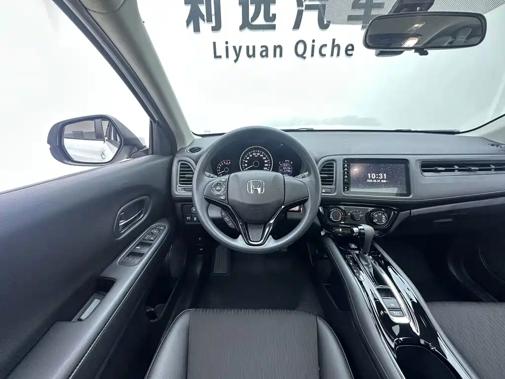 Honda Vezel 2021 — фото 9