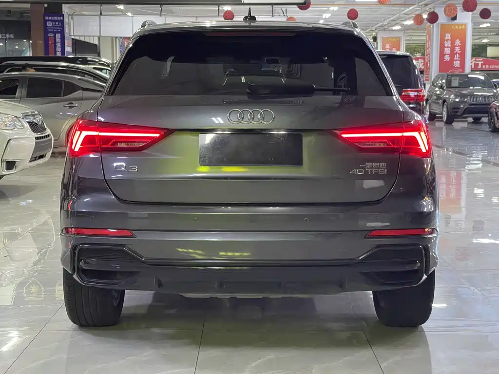 Audi Q3 2022 — фото 9