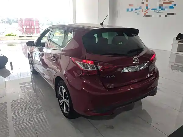 Nissan Tiida 2019