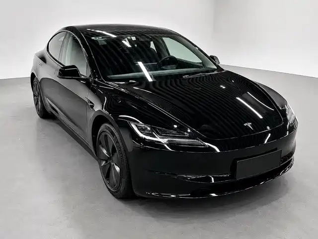 Tesla Model 3 2023 — фото 3