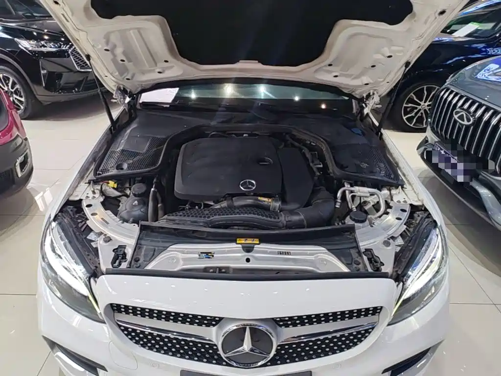 Mercedes-Benz C-Class 2020 — фото 20