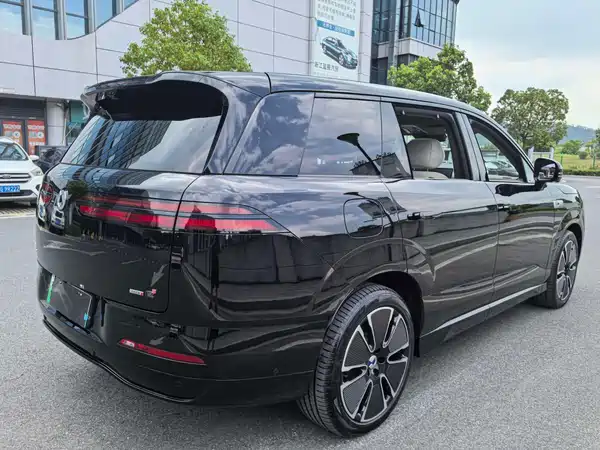 Denza N8L 2025