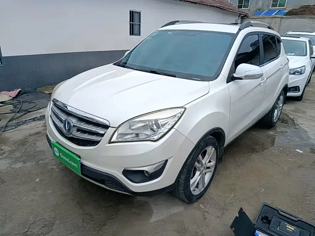 Changan CS35 2015