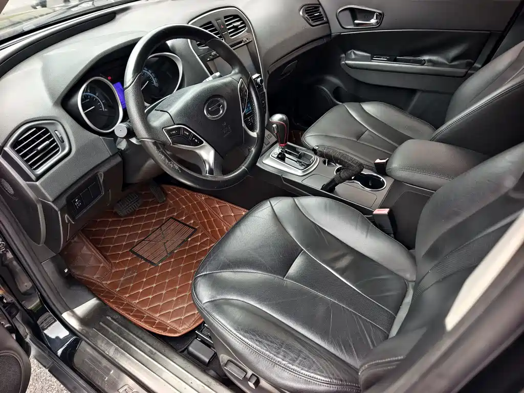GAC Motor Trumpchi GS5 2013 — фото 6