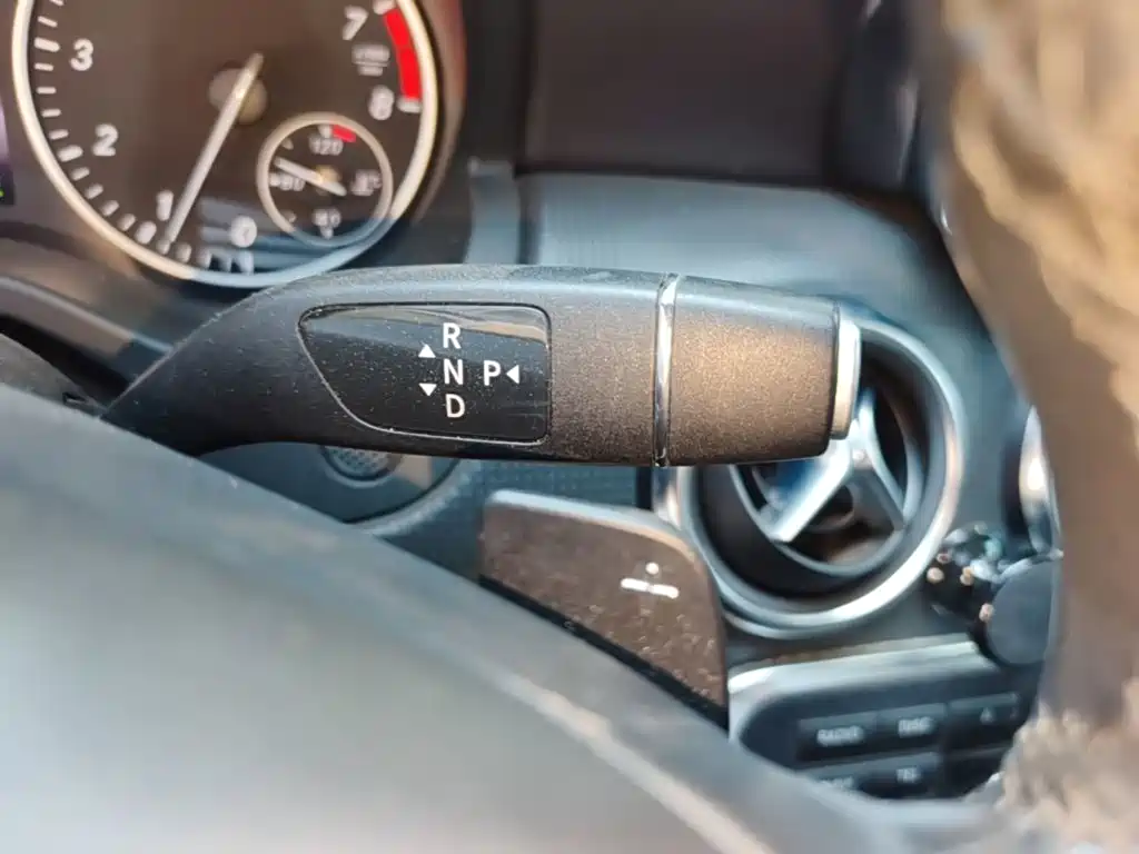 Mercedes-Benz A-Class 2015 — фото 14