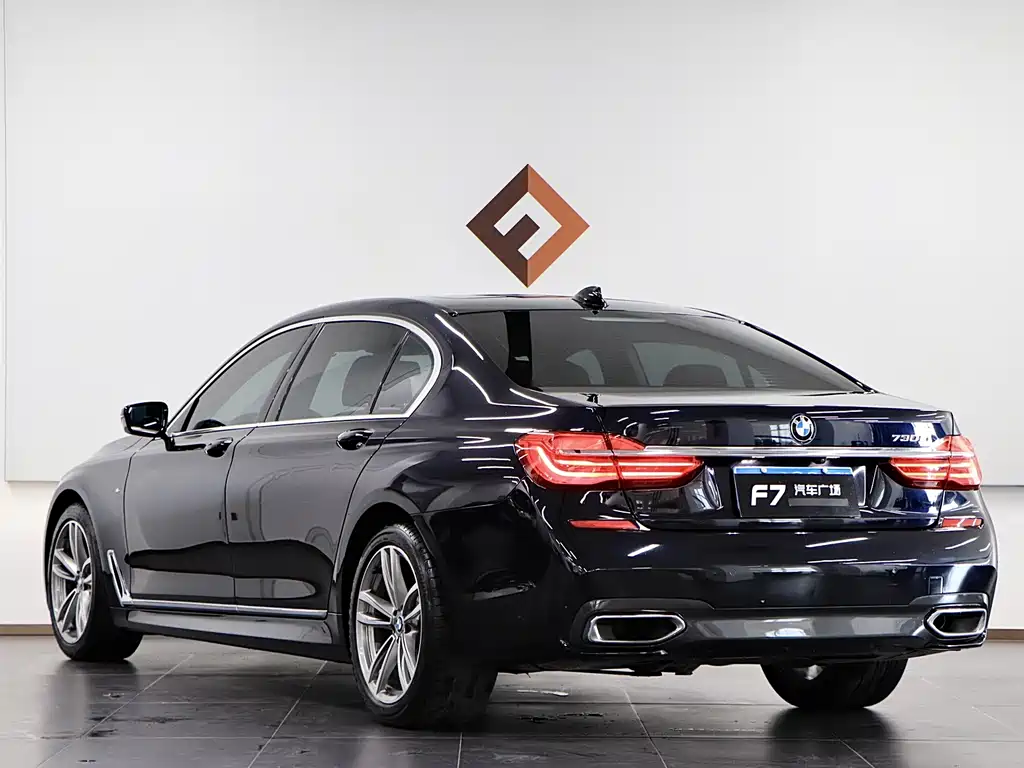 BMW 7 Series 2018 — фото 4