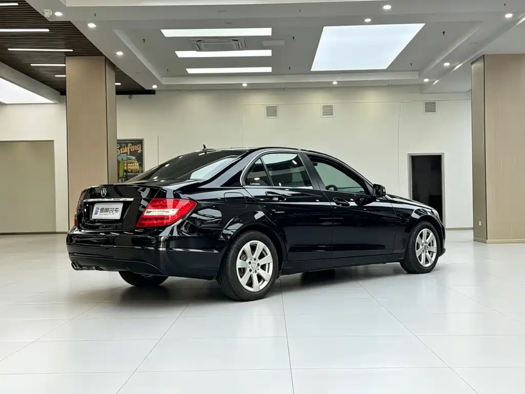 Mercedes-Benz C-Class 2013 — фото 12