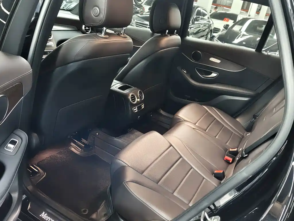 Mercedes-Benz GLC 2022