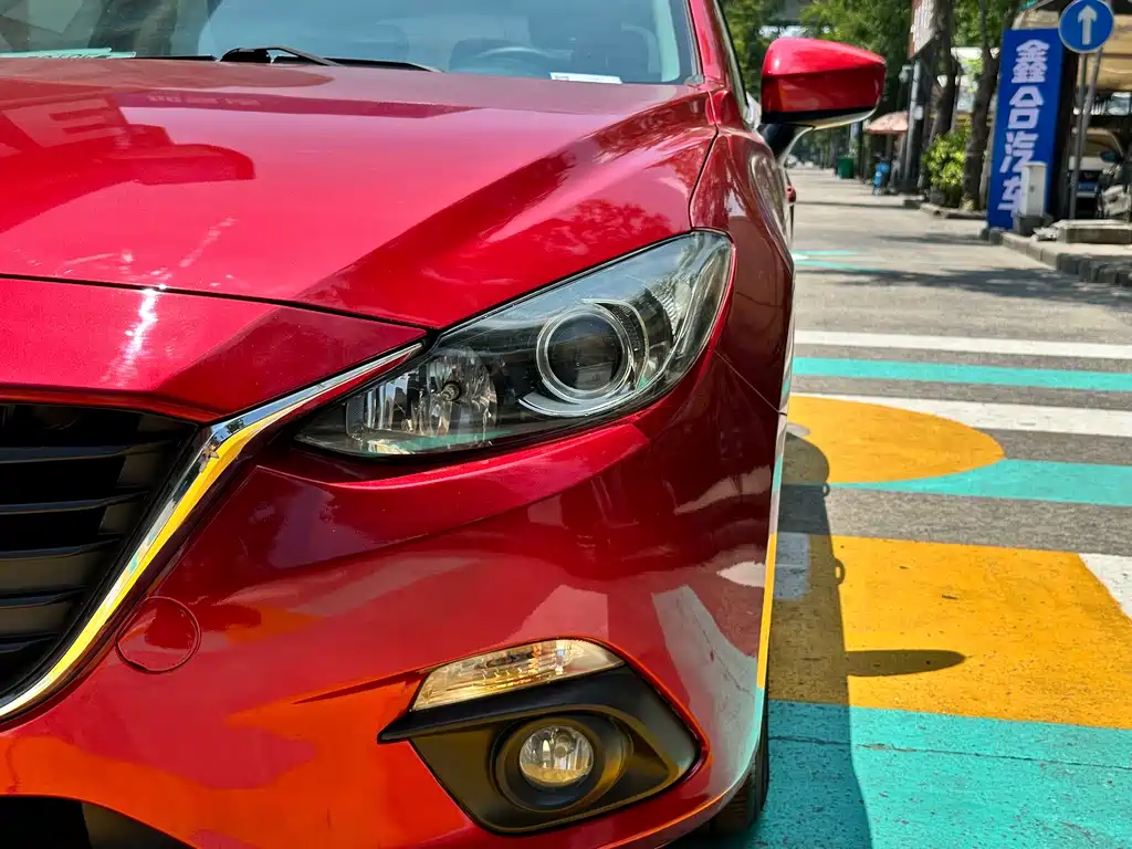 Mazda 3 Axela 2015 — фото 13