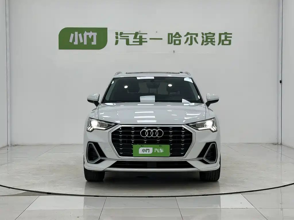 Audi Q3 2022 — фото 2