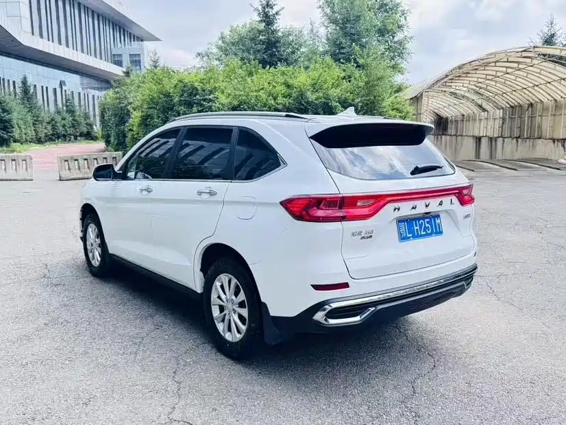 Haval M6 2023 — фото 6