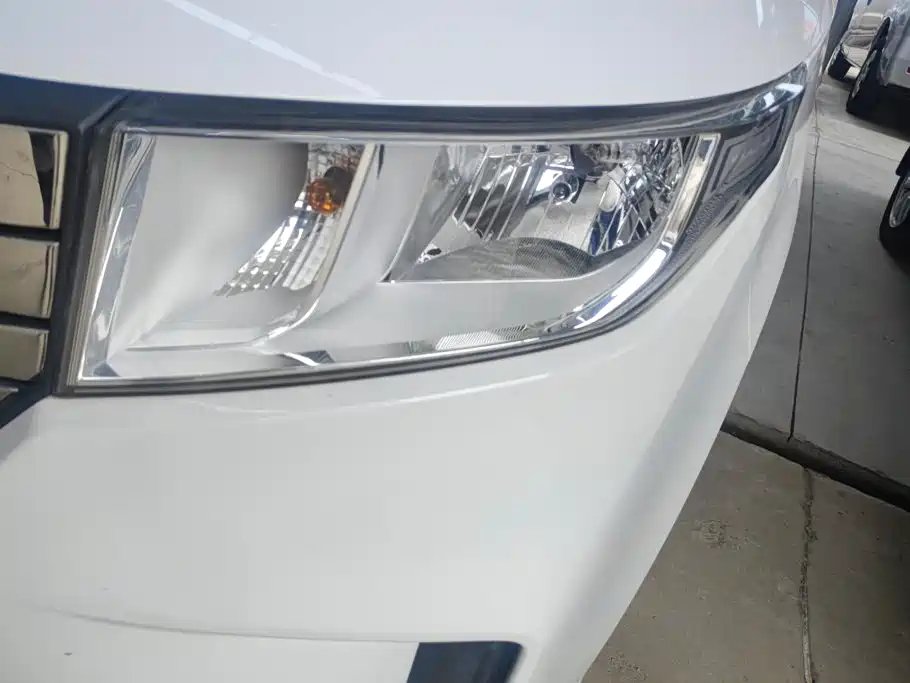 Wuling Hongguang PLUS 2020