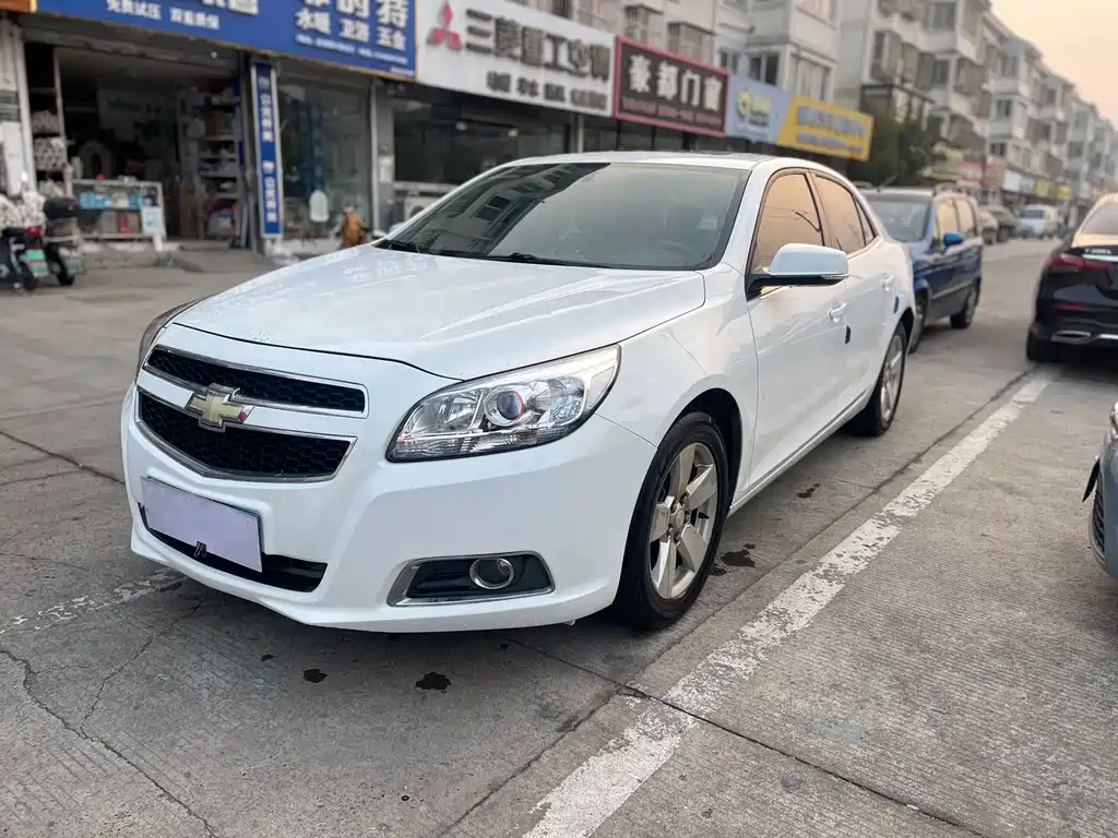 Chevrolet Malibu 2016 — фото 1