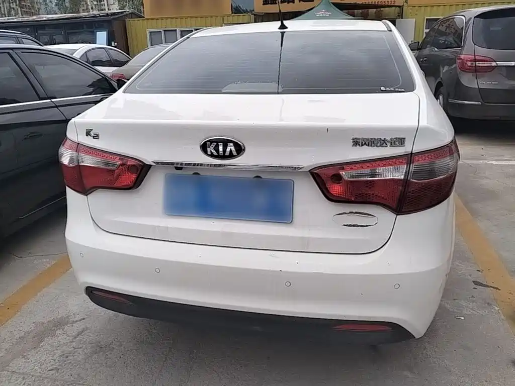 Kia K2 2014