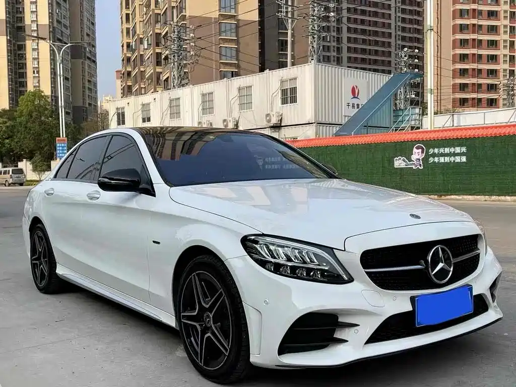 Mercedes-Benz C-Class 2022 — фото 2