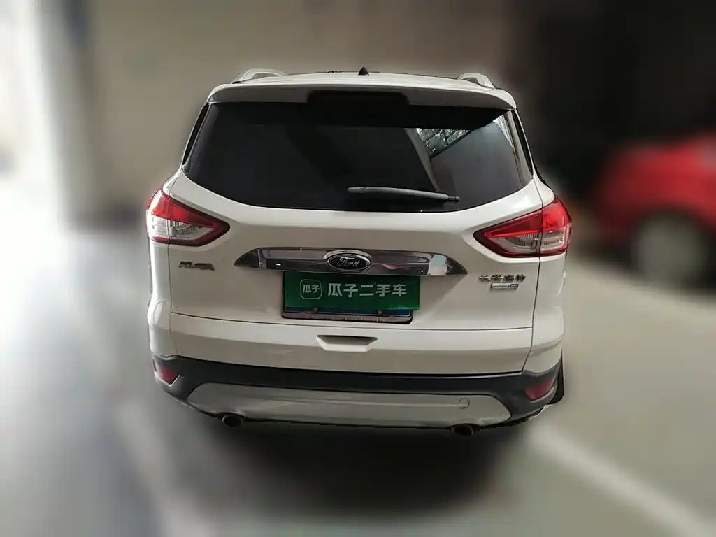Ford Kuga 2015 — фото 4