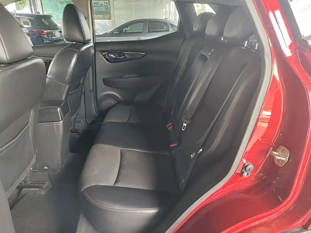 Nissan Qashqai 2018 — фото 17
