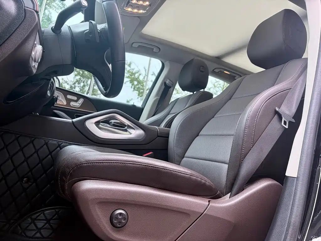 Mercedes-Benz GLE New Energy 2021 — фото 16