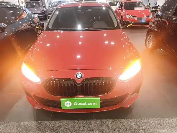 BMW 1 Series 2021
