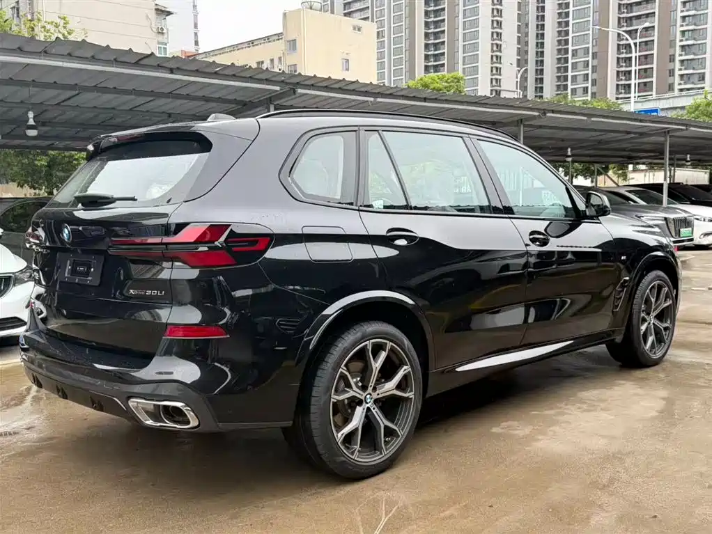 BMW X5 2026 — фото 9