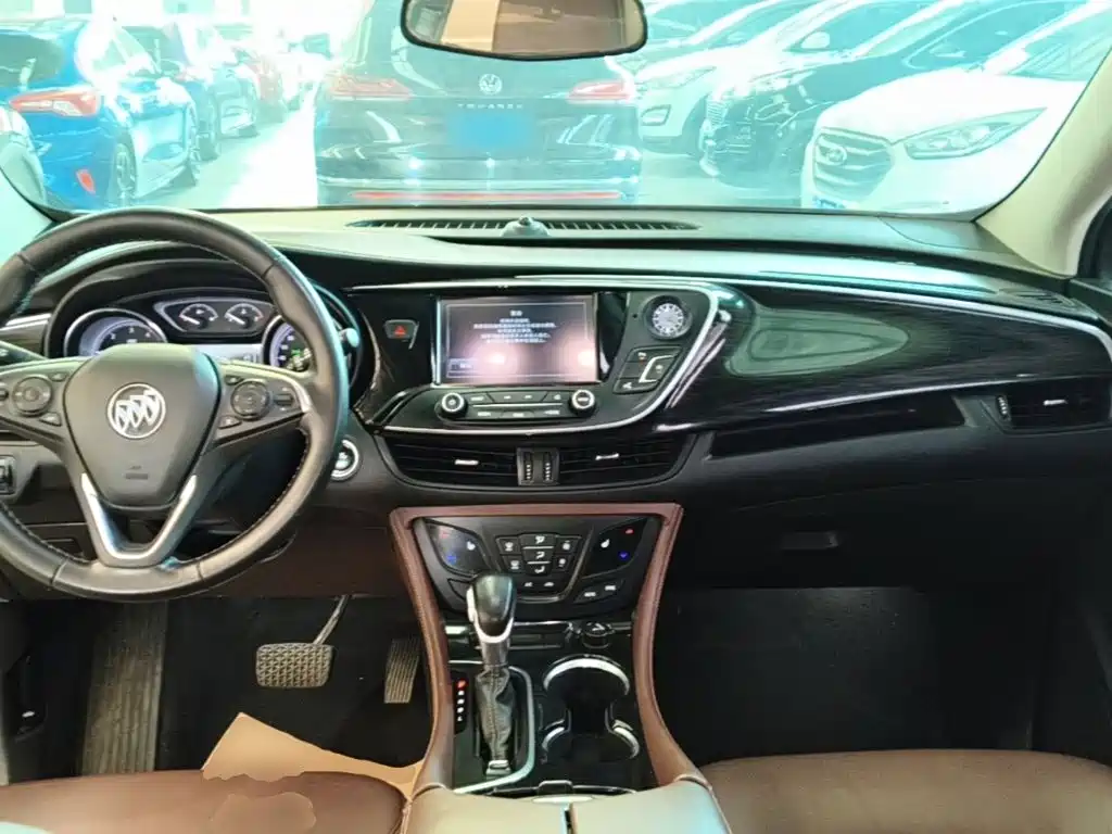 Buick Envision Plus 2020 — фото 10