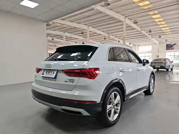 Audi Q3 2021