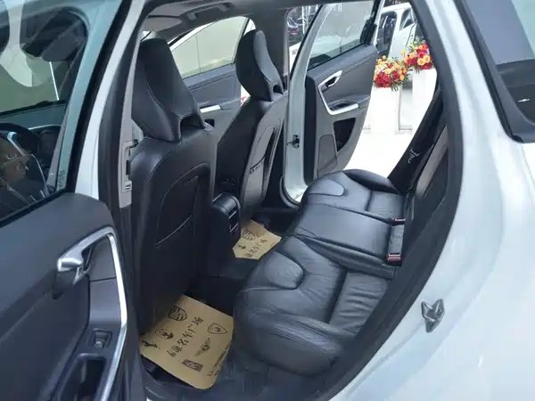 Volvo XC60 2013