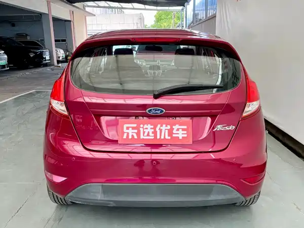 Ford Fiesta 2014