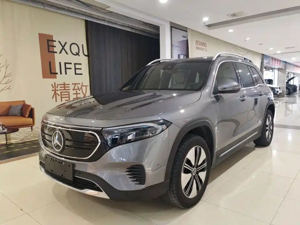 Mercedes-Benz EQB 2023