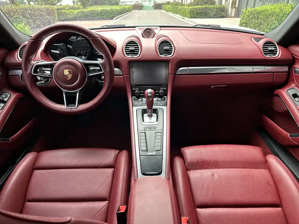 Porsche 718 2018 — фото 10