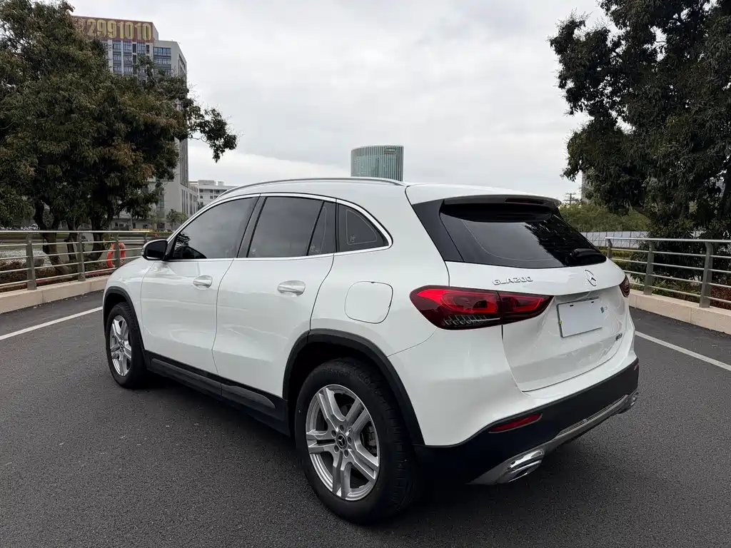 Mercedes-Benz GLA 2022 — фото 4