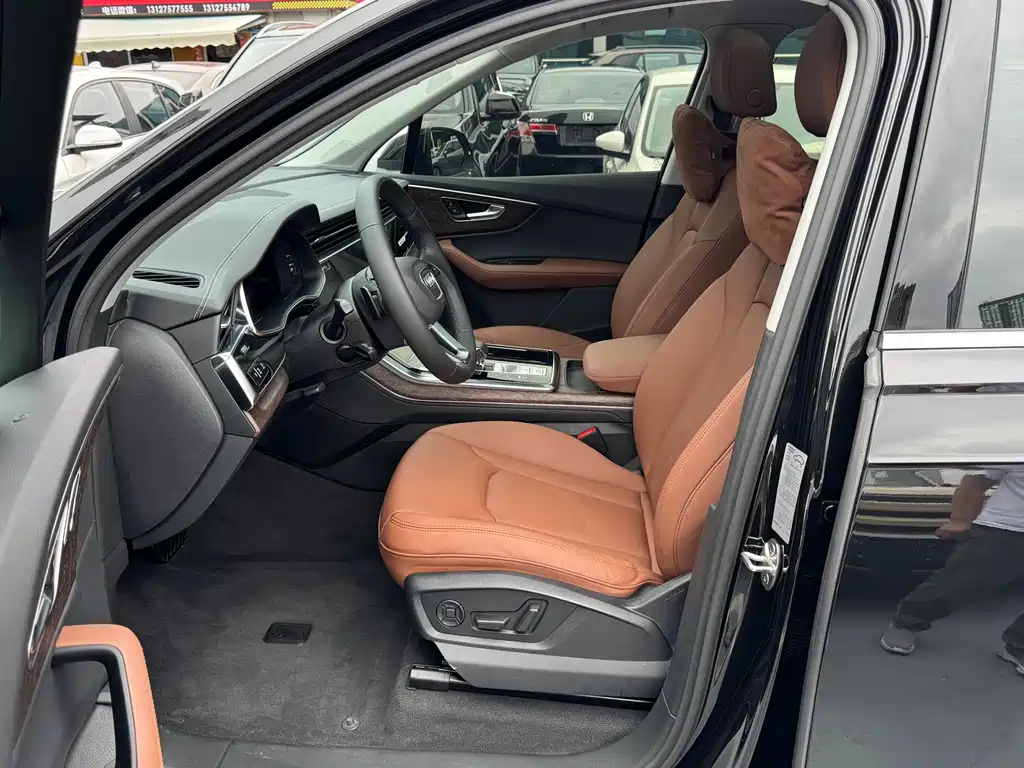 Audi Q7 2023