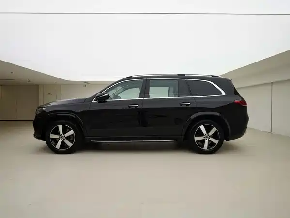 Mercedes-Benz GLS 2021