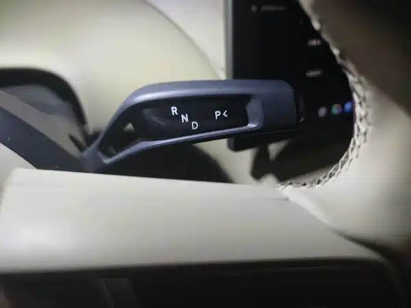 Xiaomi YU7 2025