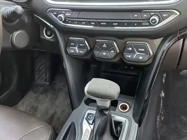 GAC Trumpchi GS4 2017